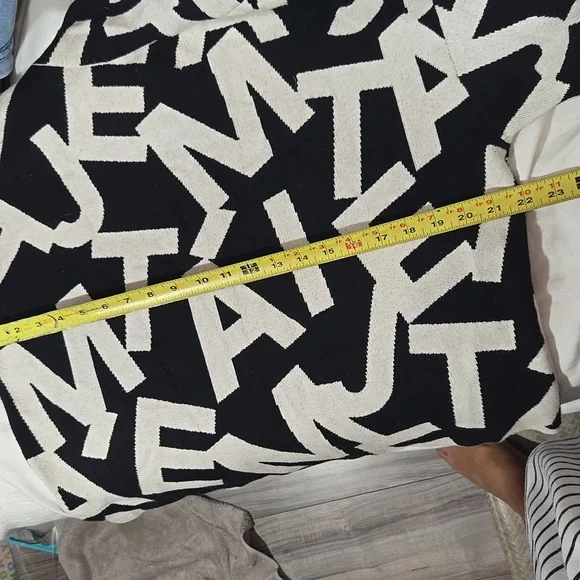 Anthropologie Black and White JeTaime Sweater - Picture 10 of 11